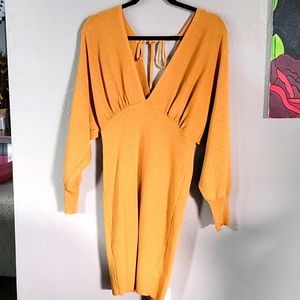 NWOT || Yellow shimmer, long-sleeved bodycon dress